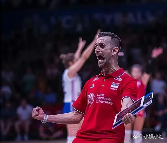 卢西亚诺·贝纳维德斯逆转夺冠 卢西亚诺·贝纳维德斯逆转夺冠